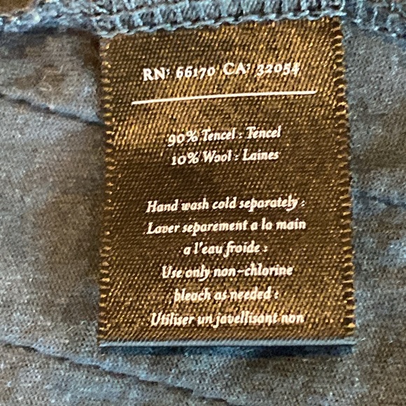 Tencel/wool drape front cardigan with seaming detail - Picture 8 of 9